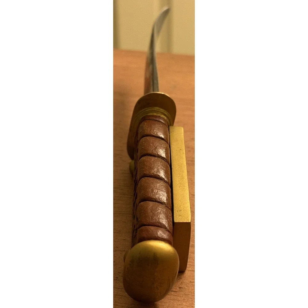 Vintage Hamilton Company U.S.M.C. KA-BAR Knife Leather Grip Limited Edition Rare